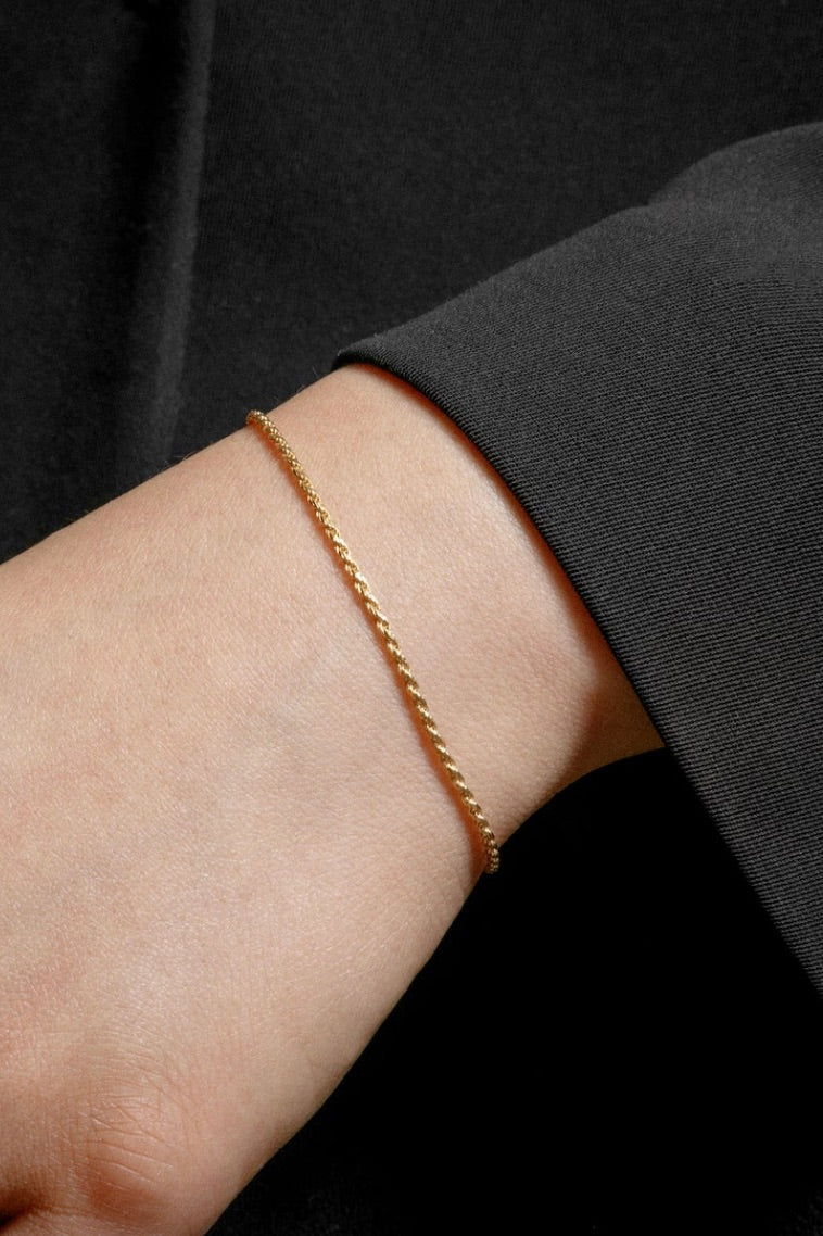 Wolf Circus Adele / 14k Bracelet